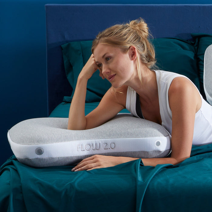 Flow Cuddle Curve Performance® Pillow