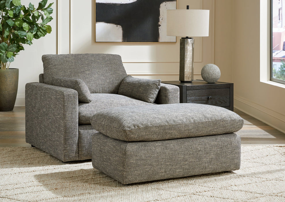 Dramatic Living Room Set - Dow Furniture (ME)