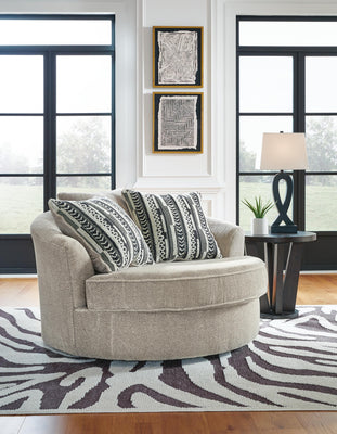 Calnita Oversized Swivel Accent Chair - Dow Furniture (ME)