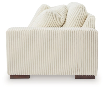 Lindyn Sectional with Chaise - Dow Furniture (ME)