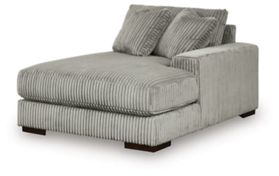 Lindyn Sectional with Chaise - Dow Furniture (ME)
