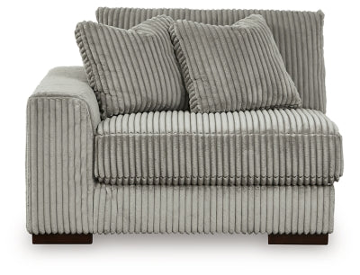 Lindyn Sectional with Chaise - Dow Furniture (ME)
