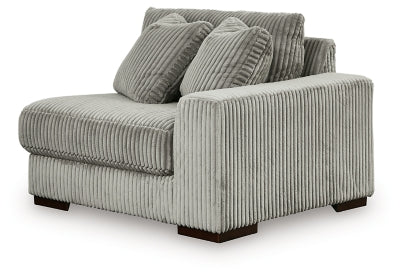 Lindyn Sectional with Chaise - Dow Furniture (ME)