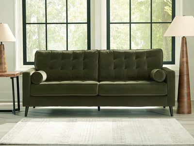 Reveon Lakes Sofa - Dow Furniture (ME)