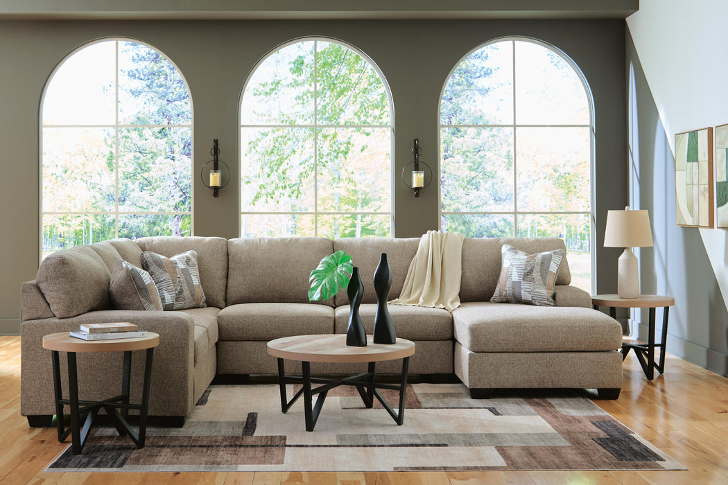 Newellen Sectional with Chaise - Dow Furniture (ME)