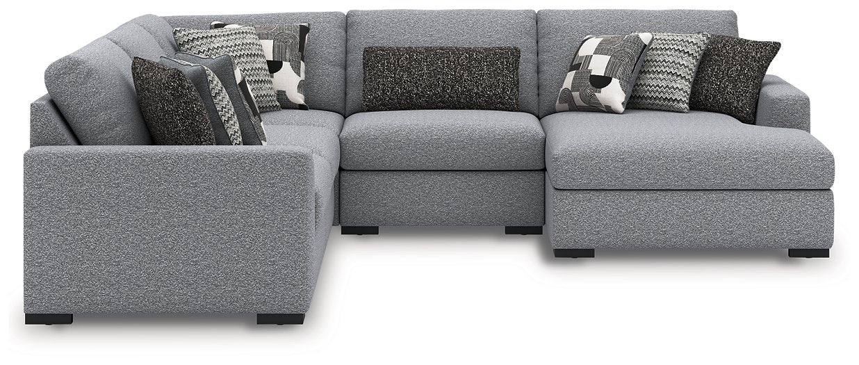 Bealton Sectional with Chaise - Dow Furniture (ME)