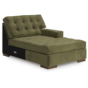 Caspian-Town Sectional with Chaise - Dow Furniture (ME)