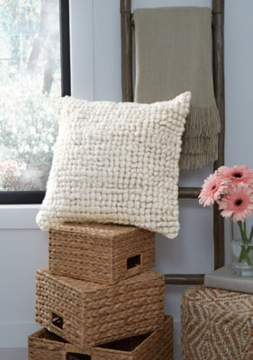 Aavie Pillow - Dow Furniture (ME)