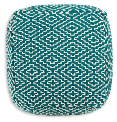 Brynnsen Pouf - Dow Furniture (ME)