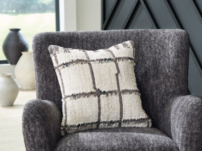 Wimings Pillow (Set of 4) - Dow Furniture (ME)