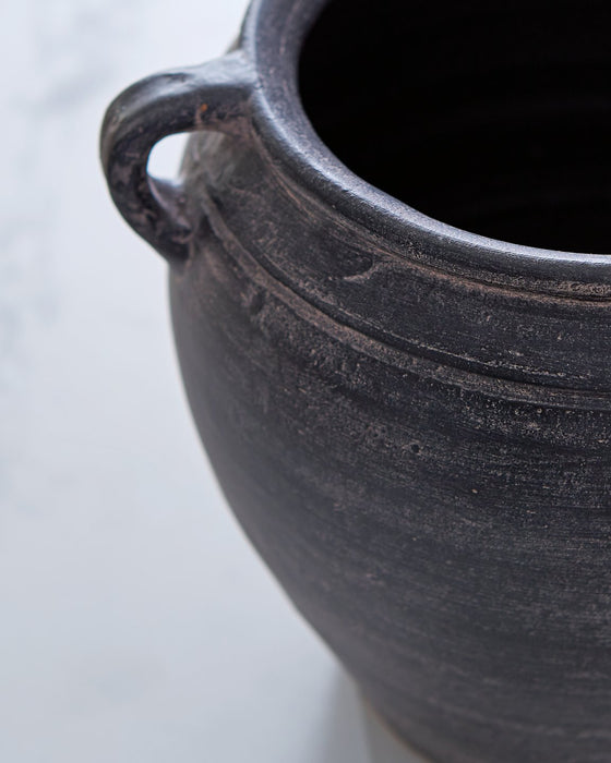Meadie Vase - Dow Furniture (ME)