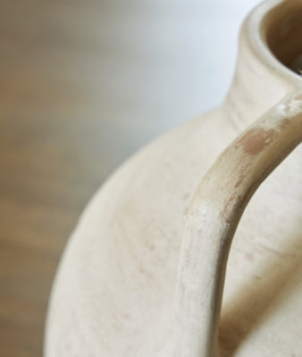 Justy Vase - Dow Furniture (ME)