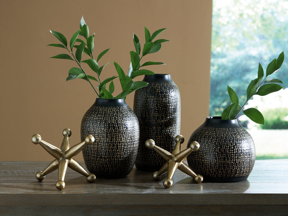 Vinburn Accessory Set (Set of 5) - Dow Furniture (ME)