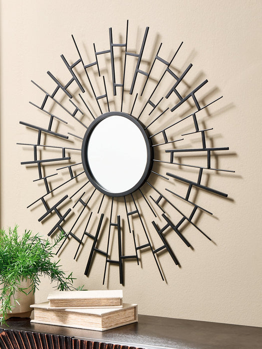 Garrenworth Accent Mirror - Dow Furniture (ME)