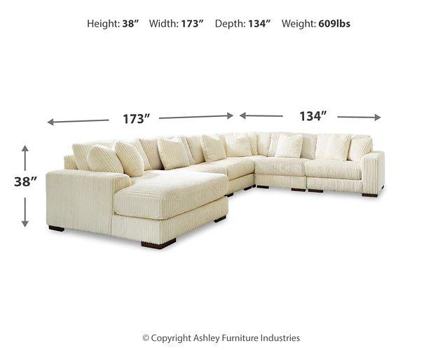 Lindyn Sectional with Chaise - Dow Furniture (ME)