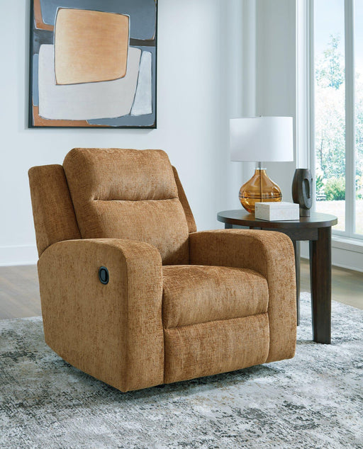 Kanlow Recliner - Dow Furniture (ME)