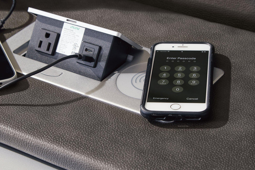 Fyne-Dyme Power Recliner - Dow Furniture (ME)