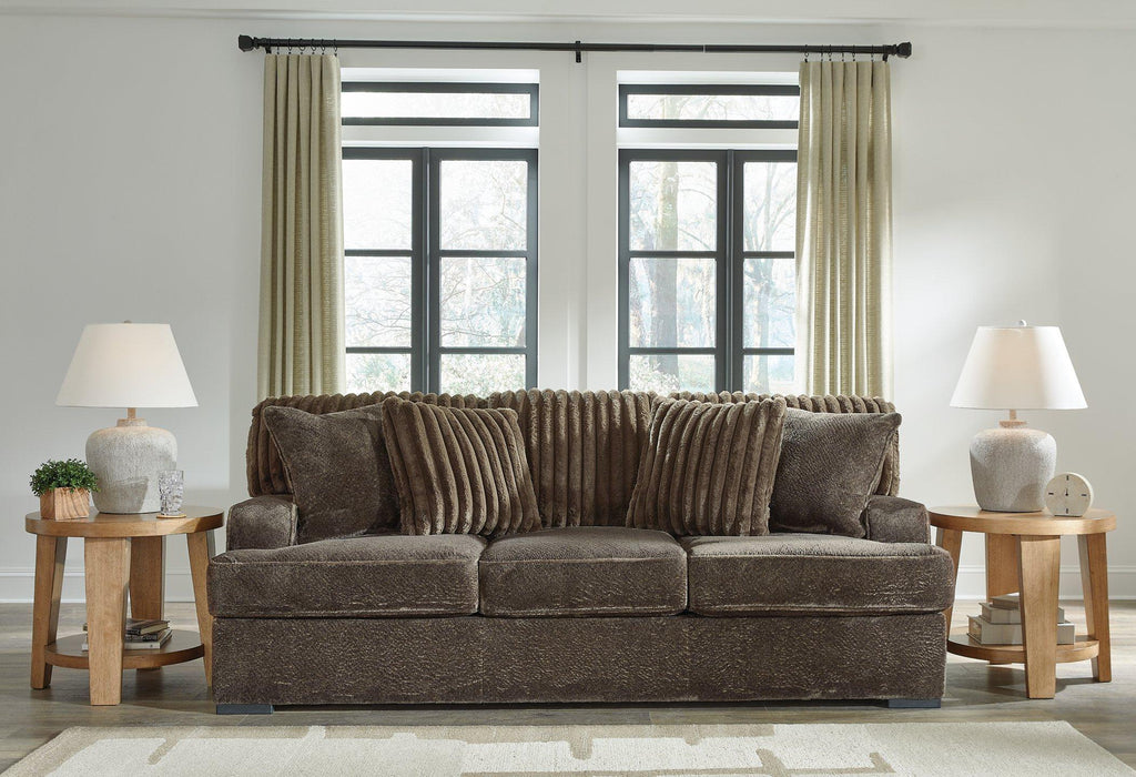 Aylesworth Sofa - Dow Furniture (ME)