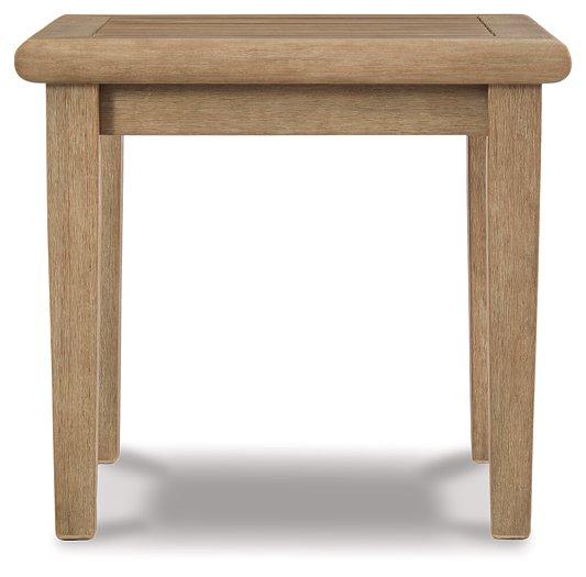Gerianne End Table - Dow Furniture (ME)