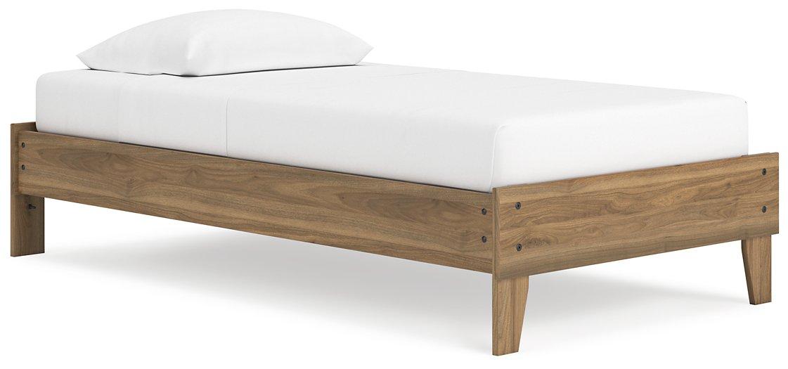 Deanlow Bed - Dow Furniture (ME)