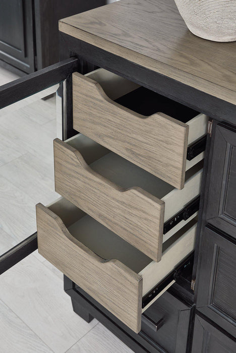 Foyland Dresser - Dow Furniture (ME)