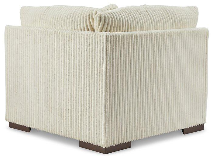 Lindyn Sectional with Chaise - Dow Furniture (ME)