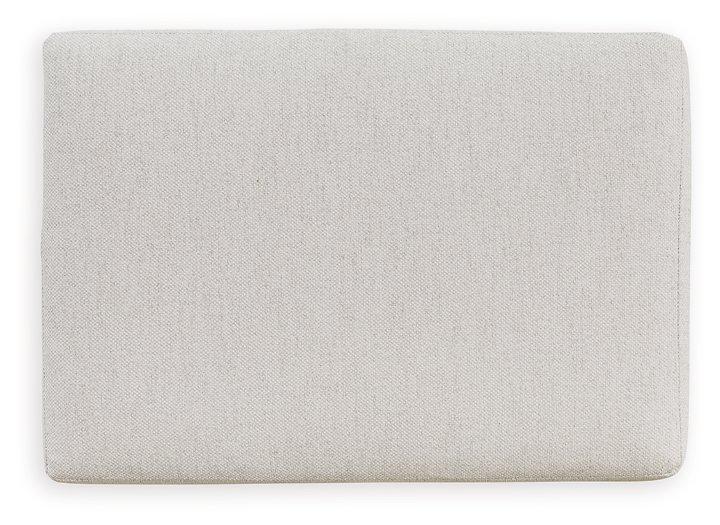 Maitelynn Upholstery Package - Dow Furniture (ME)