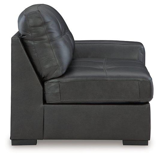 Brindley Pier Sectional Sofa - Dow Furniture (ME)