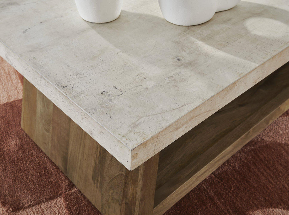 Brendalhouse Coffee Table - Dow Furniture (ME)