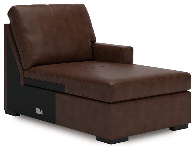 McDowlan Sectional with Chaise - Dow Furniture (ME)
