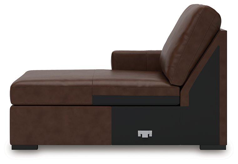 McDowlan Sectional with Chaise - Dow Furniture (ME)