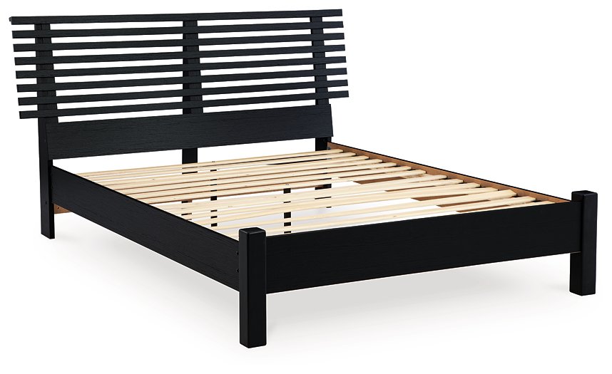 Danziar Slat Bed - Dow Furniture (ME)