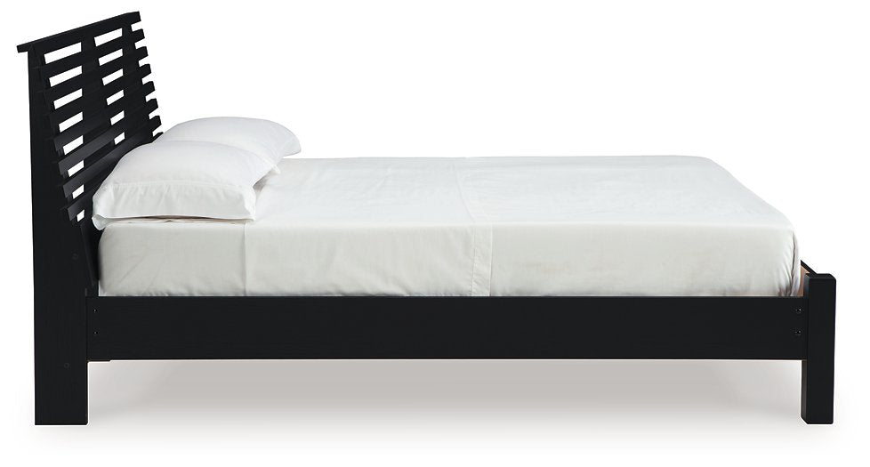 Danziar Slat Bed - Dow Furniture (ME)