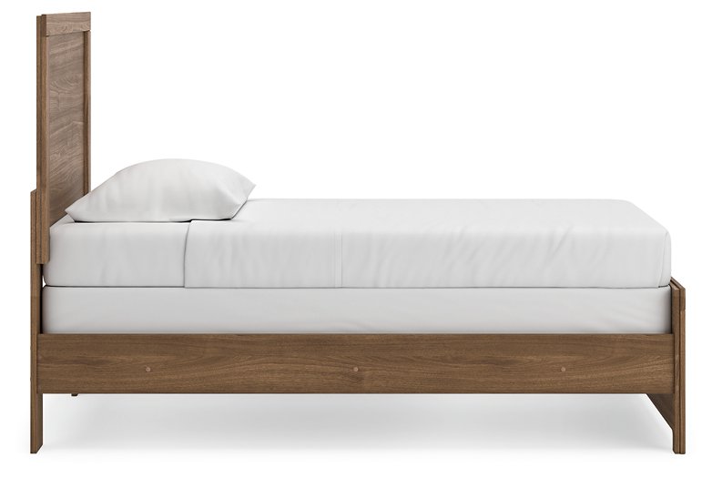 Broachmyn Bed - Dow Furniture (ME)