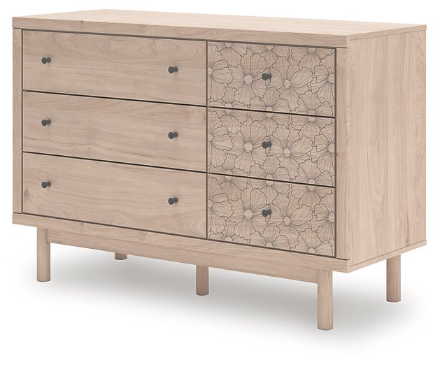 Arloster Dresser - Dow Furniture (ME)