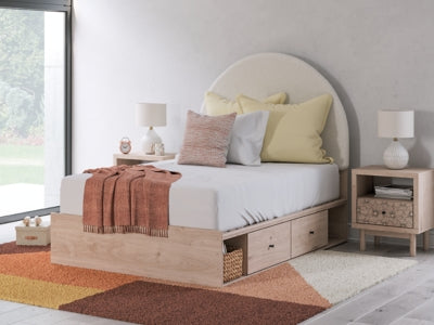 Arloster Upholstered Bed - Dow Furniture (ME)
