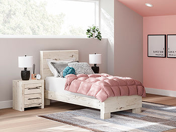 Lawroy Bed - Dow Furniture (ME)