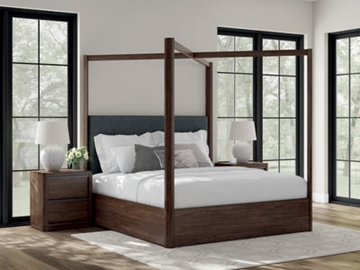 Dilenno Bed - Dow Furniture (ME)