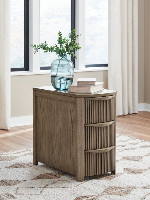 Camdill Chairside End Table - Dow Furniture (ME)