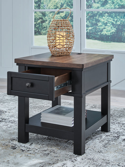 Wildenauer End Table - Dow Furniture (ME)