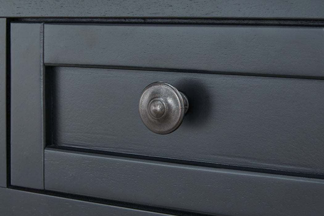 Wildenauer Chairside End Table - Dow Furniture (ME)