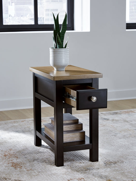 Drazmine Chairside End Table - Dow Furniture (ME)
