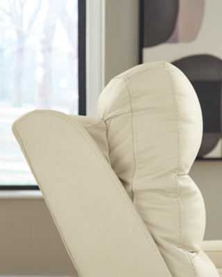 Pennacle Pier Power Recliner - Dow Furniture (ME)